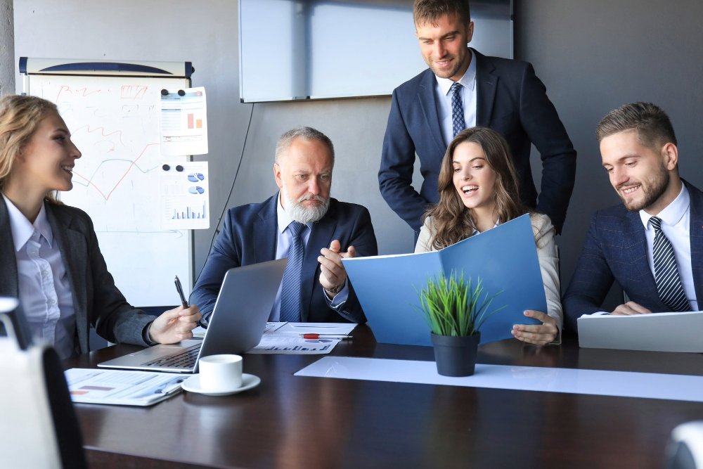 reunión de negocios Qwan